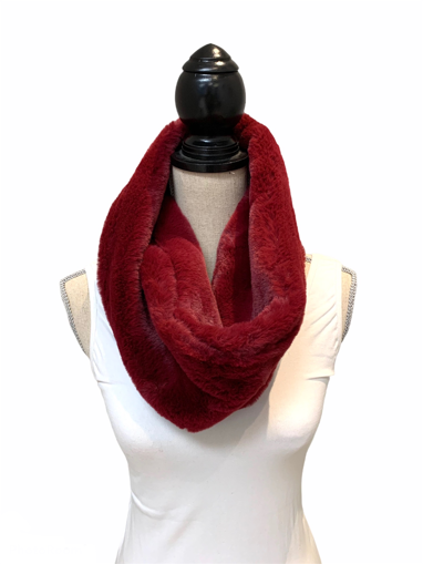 Picture of ROUND SCARF 1521-06 BURGUNDY                              