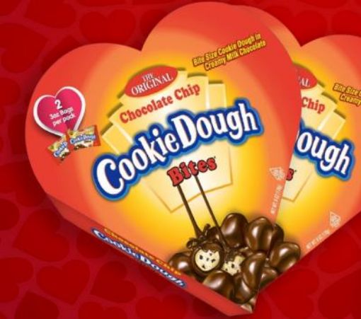 Picture of COOKIE DOUGH BITES HEART BOX - CHOCOLATE CHIP 170GR